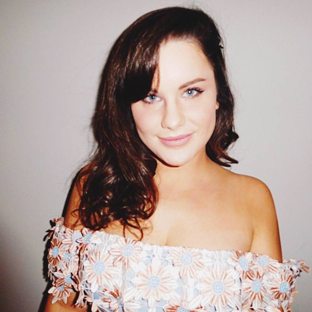 Meet your Posher, Libby